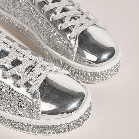 Silver Glitter Sneakers Women’s Sparkly Rhinestone Tennis Shoes 7 New - Picture 2 of 5